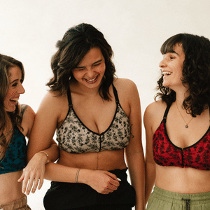 le soutien-gorge d'allaitement absorbant et élégant F'Latté