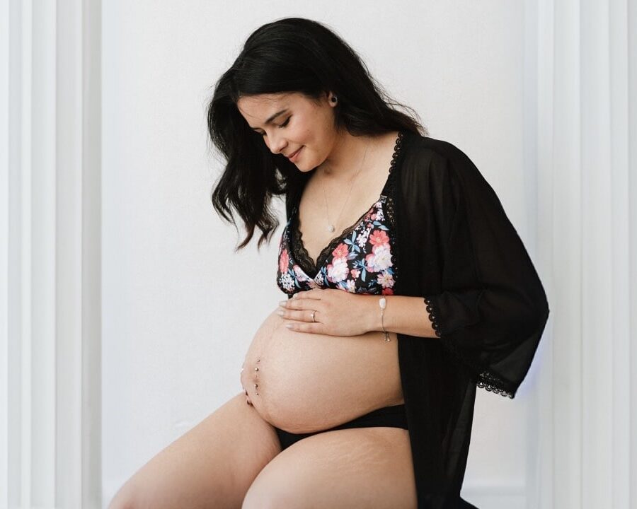 Adieu les fuites de lait avec le soutien-gorge d’allaitement absorbant