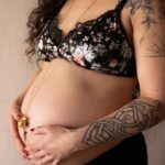 Repas de Noël pour femme enceinte : Comment se régaler en toute sécurité en 2024 ?