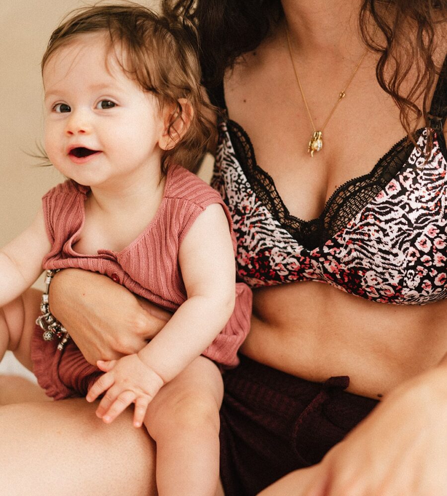 Le soutien-gorge d’allaitement absorbant : une innovation au service des mamans