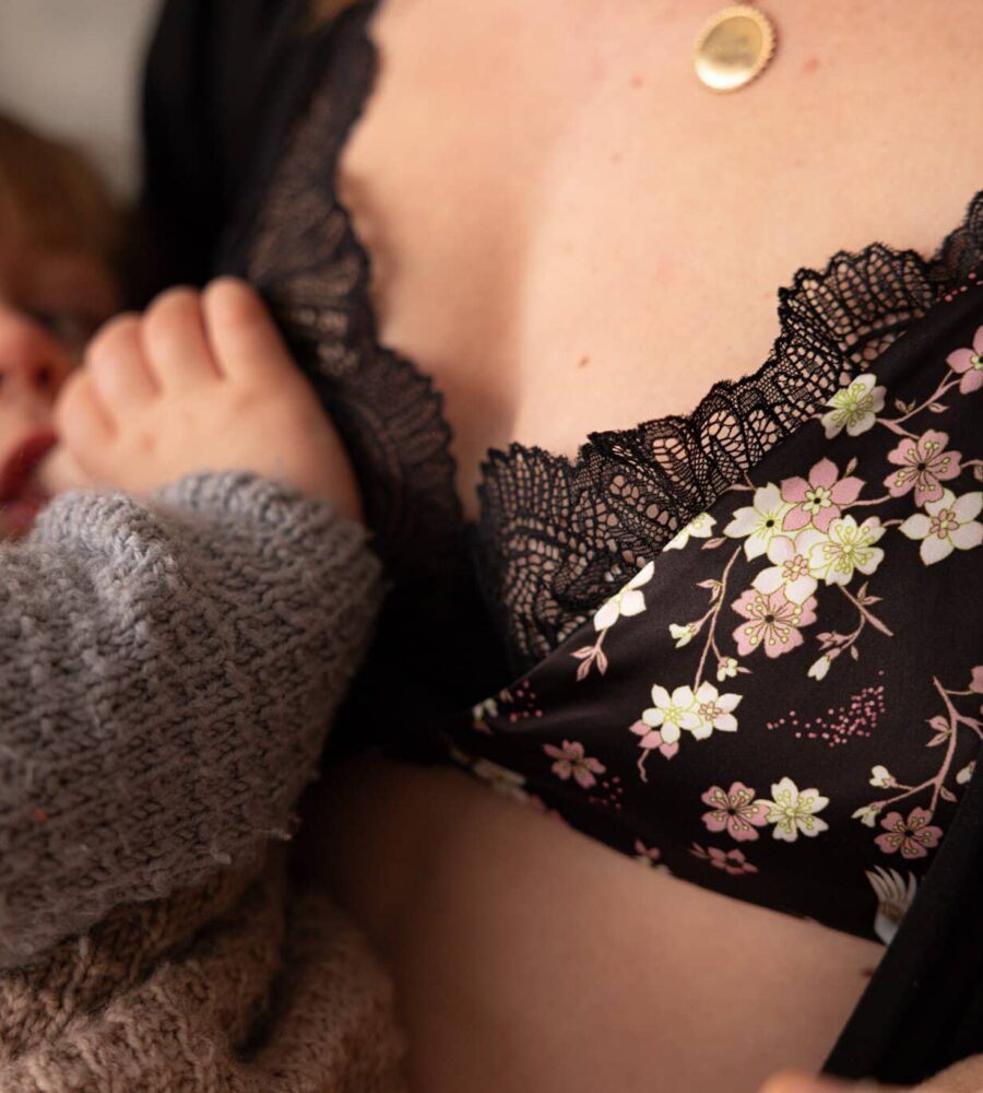 F’Latté : Alternative coussinets d'allaitement : quelle solution pour éviter les fuites de lait ?