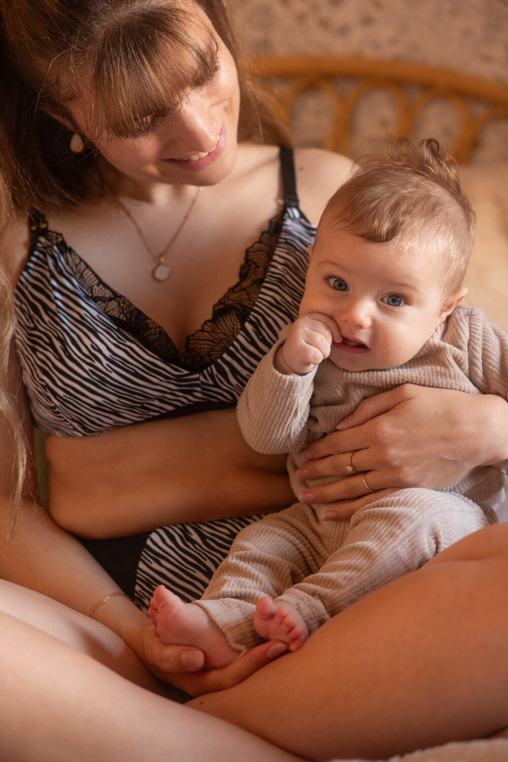 Le soutien-gorge Mona